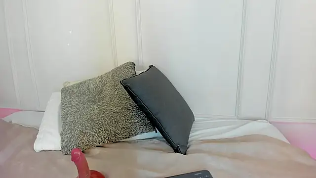 Mariapettit online show from 26, 2, 2026