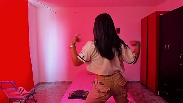 nicole volkov online show from 21, 2, 2025