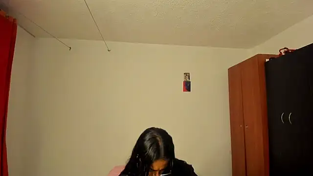 nicole volkov online show from 8, 3, 2025