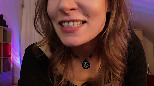 Snapshot of ilucyme chatting on 13, 3, 2025 ilucyme online show from 13, 3, 2025