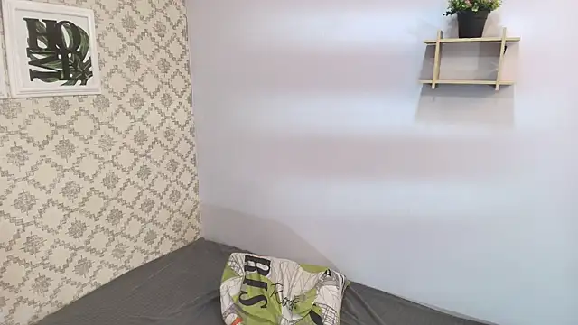 Chantal taylor  online show from 22, 2, 2025