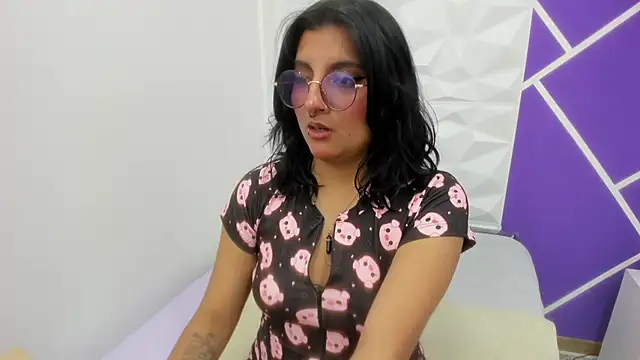 Alliccee online show from 23, 1, 2025