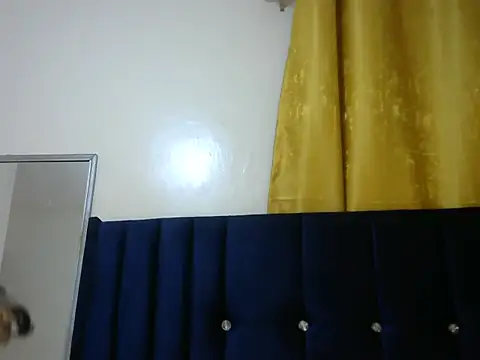 Snapshot of Sexy_lla chatting on 18, 9, 2025 Sexy lla online show from 18, 9, 2025