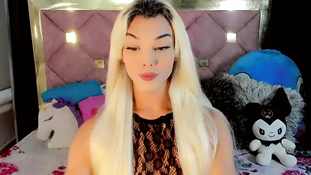 the-horus-girl online show from 31, 12, 2024