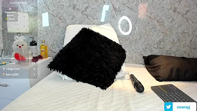Snapshot of Saraycum chatting on 6, 2, 2025 Saraycum online show from 6, 2, 2025