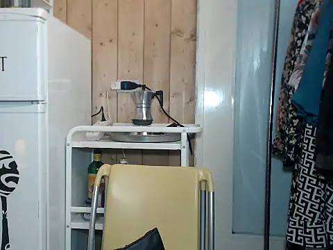 Snapshot of jona33 chatting on 25, 9, 2025 jona33 online show from 25, 9, 2025