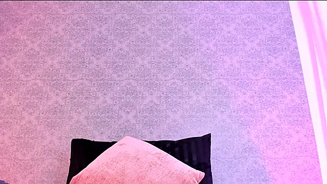 CatrinaRossi online show from 6, 2, 2025