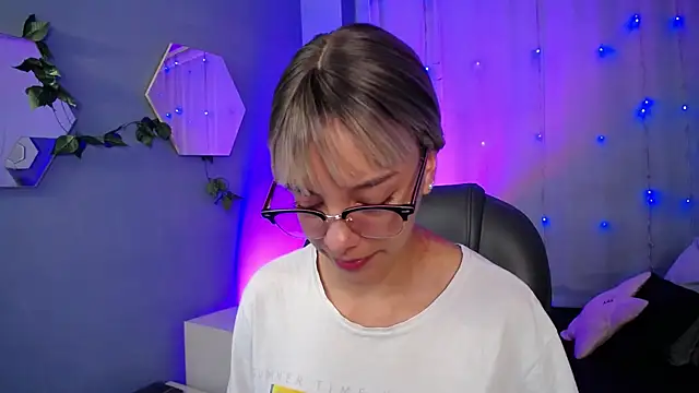 peyton golden1 online show from 30, 10, 2025