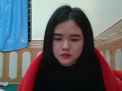 Yin-girl online show from 1, 1, 2025