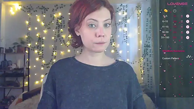Snapshot of Your_Corvus chatting on 18, 2, 2025 Your Corvus online show from 18, 2, 2025