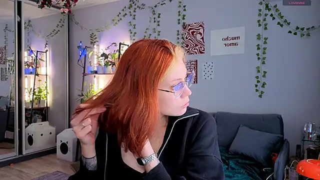 Snapshot of Your_Corvus chatting on 21, 4, 2026 Your Corvus online show from 21, 4, 2026