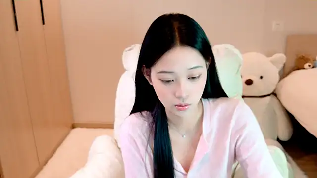 Snapshot of Xueb_J chatting on 21, 1, 2025 Xueb J online show from 21, 1, 2025