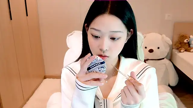 Snapshot of Xueb_J chatting on 22, 1, 2025 Xueb J online show from 22, 1, 2025