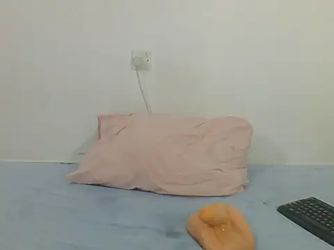 Snapshot of PrettyPrincess14 chatting on 23, 2, 2025 PrettyPrincess14 online show from 23, 2, 2025
