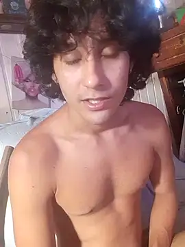 Snapshot of pedrodavid_ chatting on 8, 5, 2026 pedrodavid online show from 8, 5, 2026