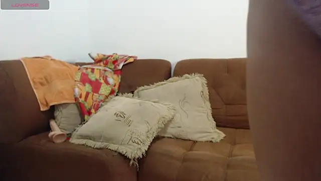 mina smith1 online show from 4, 1, 2025