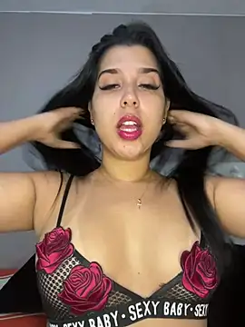 NiaSoler online show from 7, 12, 2024