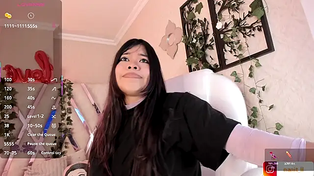 Punkys  online show from 5, 11, 2025