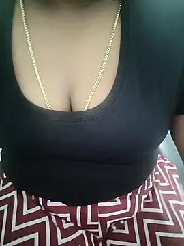 Snapshot of tamil_subha69 chatting on 27, 5, 2026 tamil subha69 online show from 27, 5, 2026