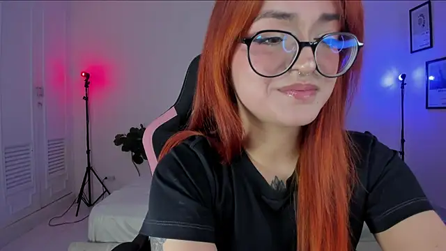 SweetJennaa online show from 19, 1, 2025