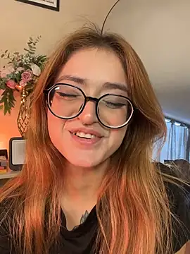 SweetJennaa online show from 26, 6, 2026
