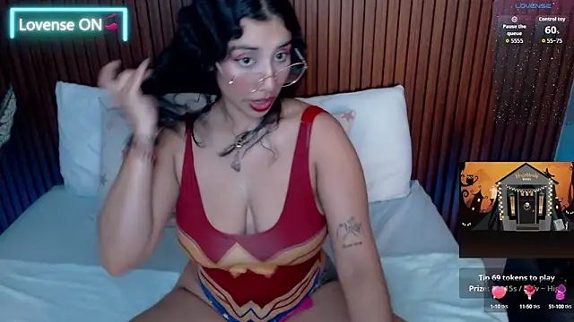 Snapshot of venuz_lee chatting on 2, 10, 2025 venuz lee online show from 2, 10, 2025