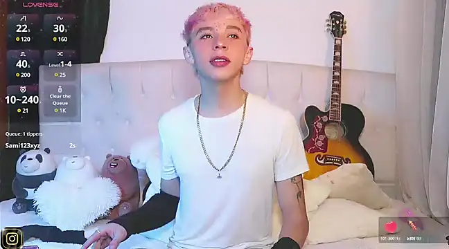Snapshot of lil_tay_ chatting on 14, 3, 2025 lil tay online show from 14, 3, 2025