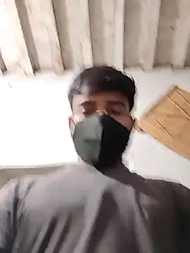 PRIYANHUxh online show from 18, 3, 2026