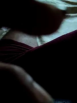 PRIYANHUxh online show from 23, 4, 2026