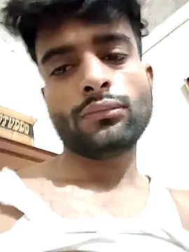 Snapshot of PRIYANHU@xh chatting on 8, 6, 2026 PRIYANHUxh online show from 8, 6, 2026