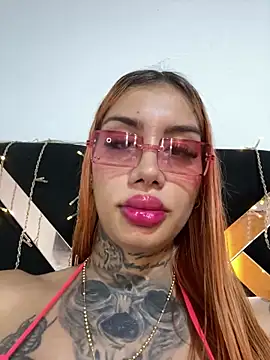 Zaratattoox online show from 3, 11, 2025
