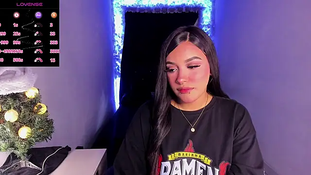 Mariana Hasper  online show from 5, 1, 2025