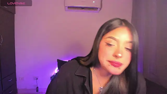 Mariana Hasper  online show from 21, 6, 2026