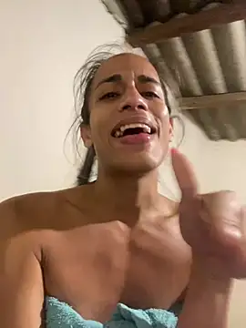 Snapshot of AlexaWarner chatting on 5, 2, 2026 AlexaWarner online show from 5, 2, 2026