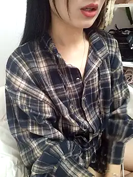 Snapshot of Lovely_kute chatting on 2, 3, 2025 Lovely kute online show from 2, 3, 2025