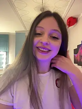 Snapshot of Kimsweet7 chatting on 2, 3, 2025 Kimsweet7 online show from 2, 3, 2025