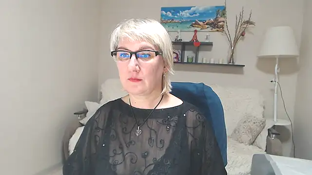 FleurMays online show from 25, 1, 2025