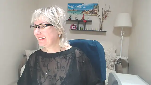 FleurMays online show from 10, 2, 2025