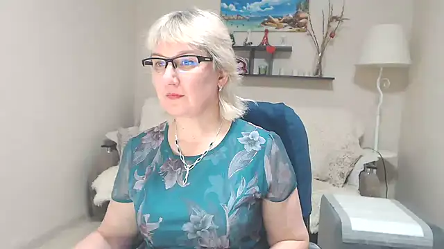 FleurMays online show from 23, 2, 2025