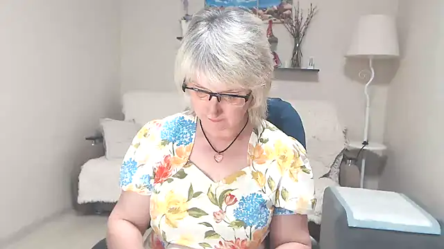 FleurMays online show from 27, 6, 2026