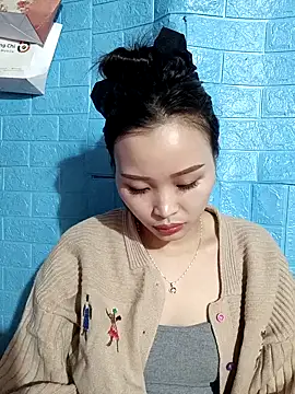 Snapshot of vatb chatting on 5, 12, 2024 vatb online show from 5, 12, 2024