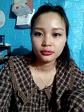 Snapshot of vatb chatting on 10, 12, 2024 vatb online show from 10, 12, 2024