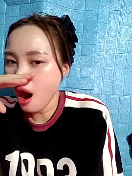 Snapshot of vatb chatting on 30, 12, 2024 vatb online show from 30, 12, 2024