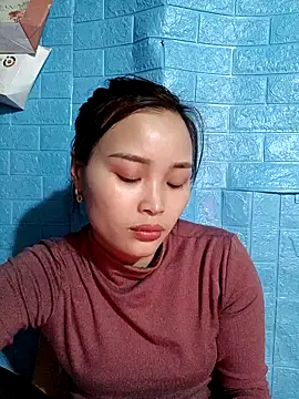 Snapshot of vatb chatting on 5, 1, 2025 vatb online show from 5, 1, 2025