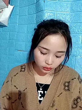 Snapshot of vatb chatting on 11, 2, 2025 vatb online show from 11, 2, 2025