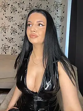 Nefera De Nile online show from 25, 2, 2026