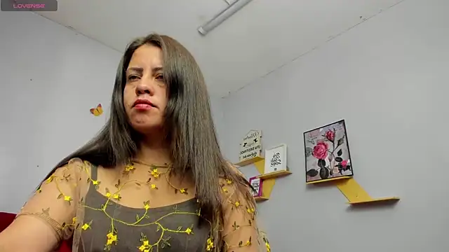 kathina giraldo online show from 24, 9, 2025