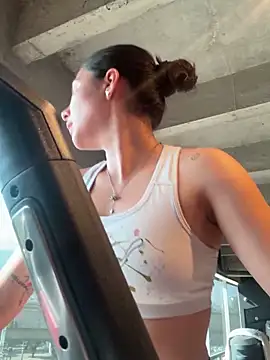 SofiaG  online show from 2, 3, 2025