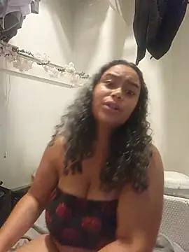 Snapshot of cinnaminnie chatting on 1, 8, 2026 cinnaminnie online show from 1, 8, 2026