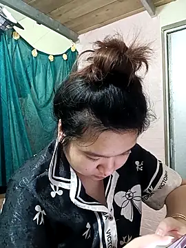 Thomgdee online show from 2, 4, 2026